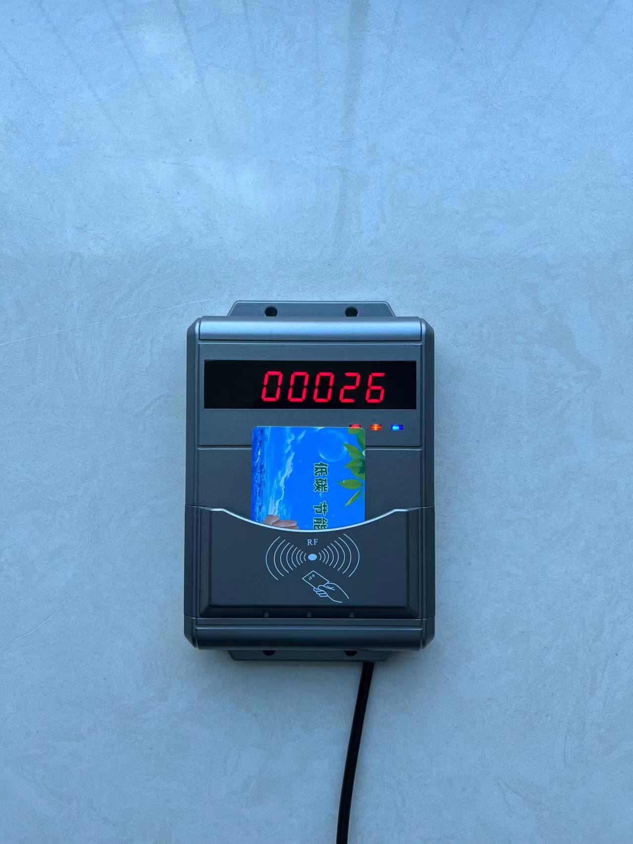 智能IC刷卡水控機(jī) 刷卡水控器 智能洗澡水控機(jī)